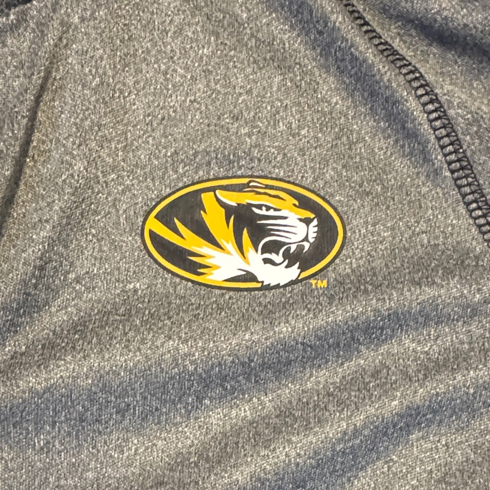Colosseum Gray Missouri Tigers Quarter-Zip Pullover - Picture 2 of 3